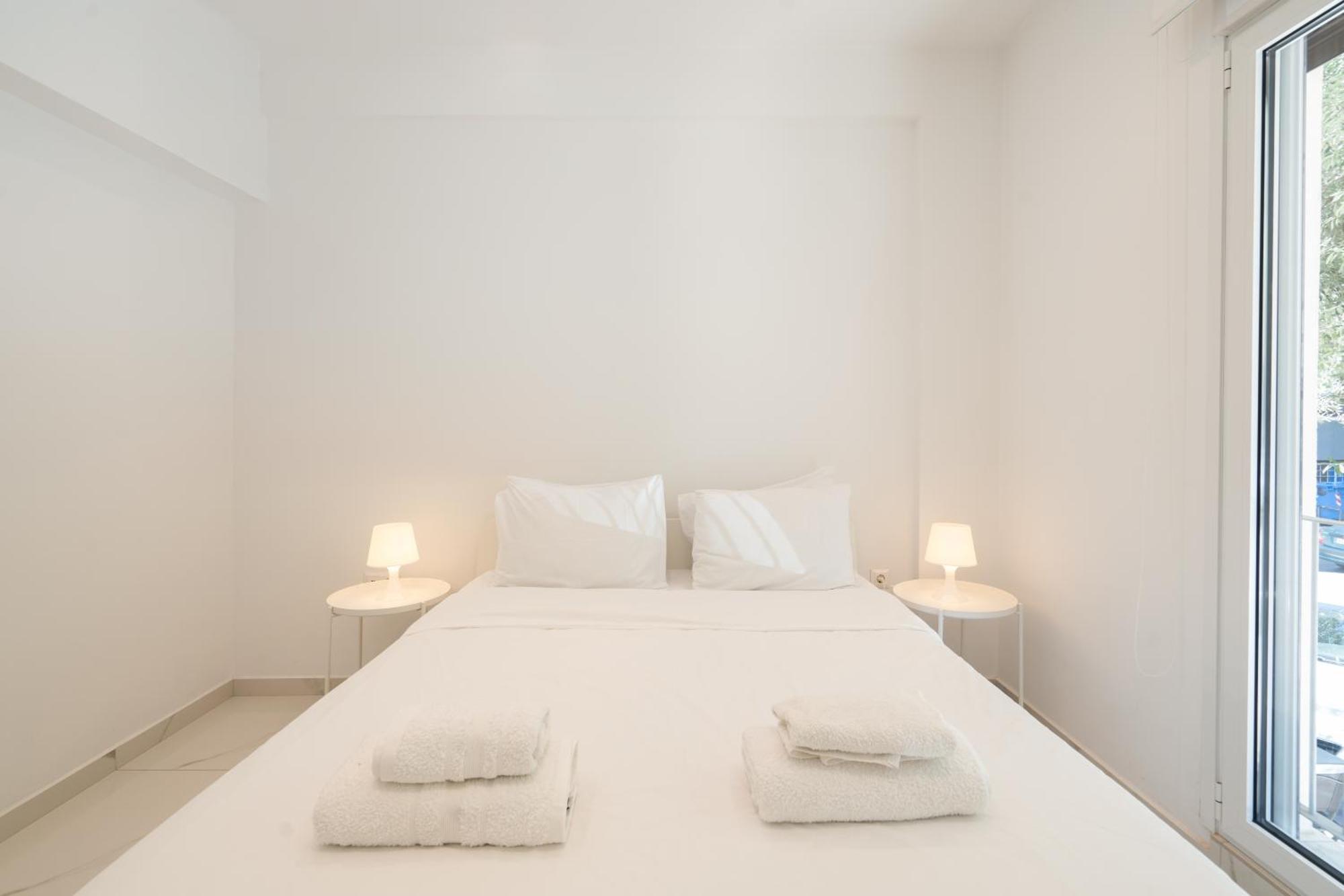 Sophisticated Modern Apt In Athens Center Extérieur photo